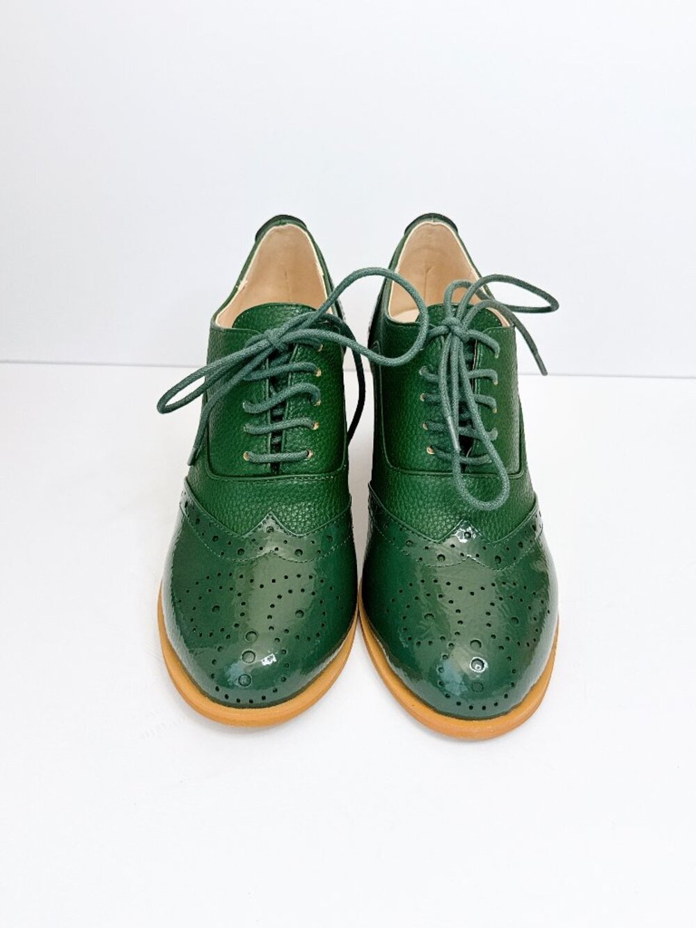 Size 8 Oxfords Women's Lace-Up  Almond Toe Chunky Heel FOWT Sage Green
